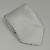 Fehér széles nyakkendő